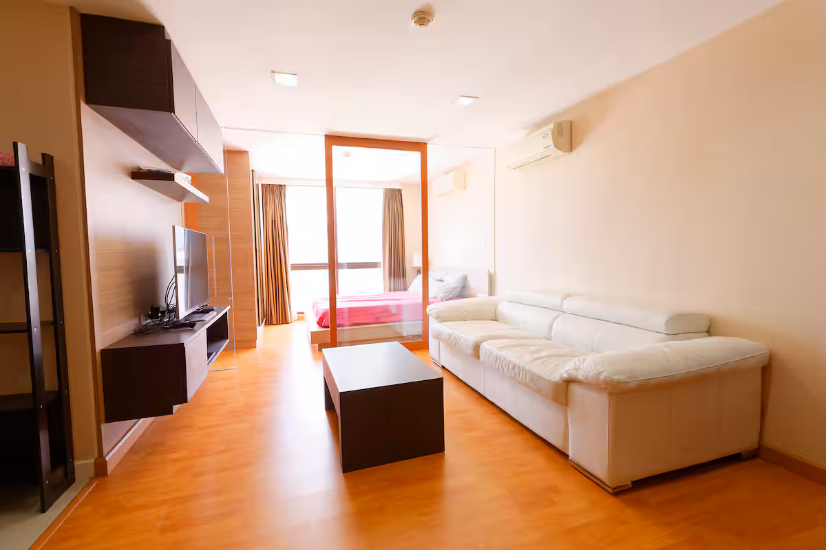 1-Bed 1-Bath Condo 38 sqm at XVI The Sixteenth near MRT Queen Sirikit for Rent 20K THB