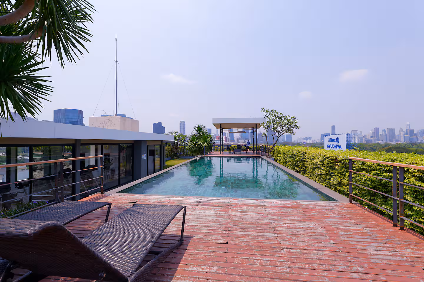 1-Bed 1-Bath Condo 38 sqm at XVI The Sixteenth near MRT Queen Sirikit for Rent 20K THB