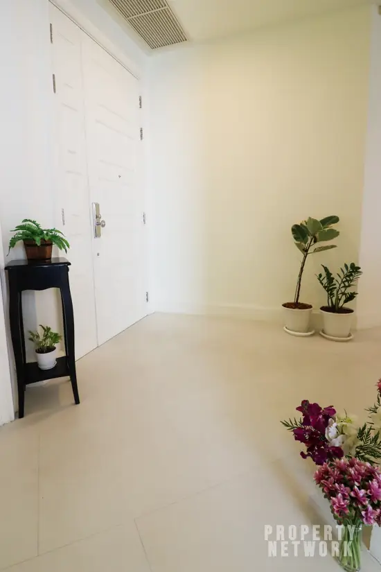 2-Bed 2-Bath 111 sqm Royce Private Residences Condo Near MRT Sukhumvit For Sale 21M THB