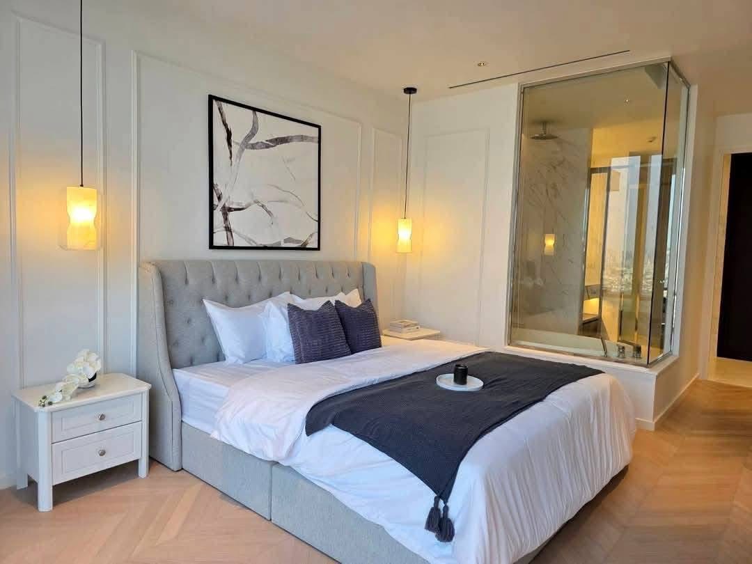 2-Bed 3-Bath 117 sqm Four Seasons Condo Near BTS Saphan Taksin for Rent 300K THB