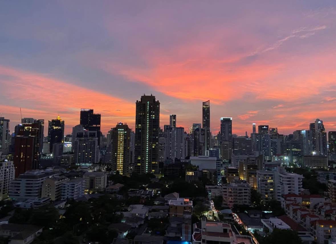 2-Bed 2-Bath 139 sqm Condo at DS Tower 2 near BTS Phrom Phong for Sale 16.8M THB