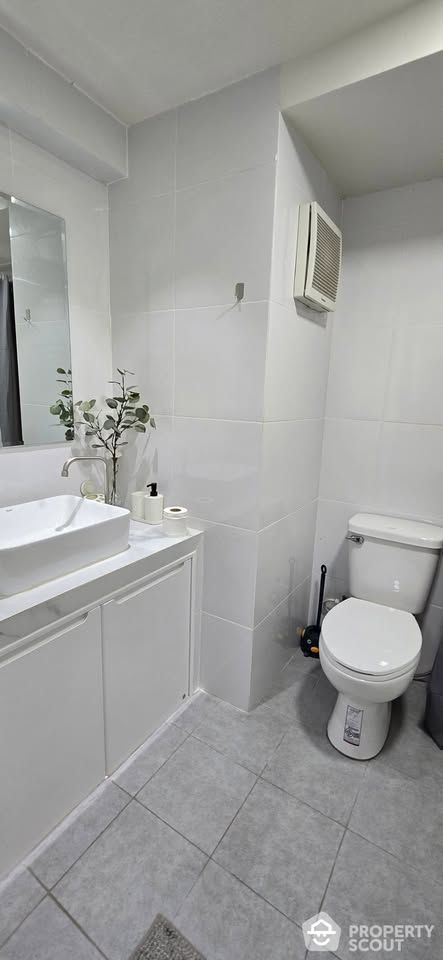 2-Bed 2-Bath 133 sqm Yada Condominium Condo Near BTS Phrom Phong for Rent 42K THB