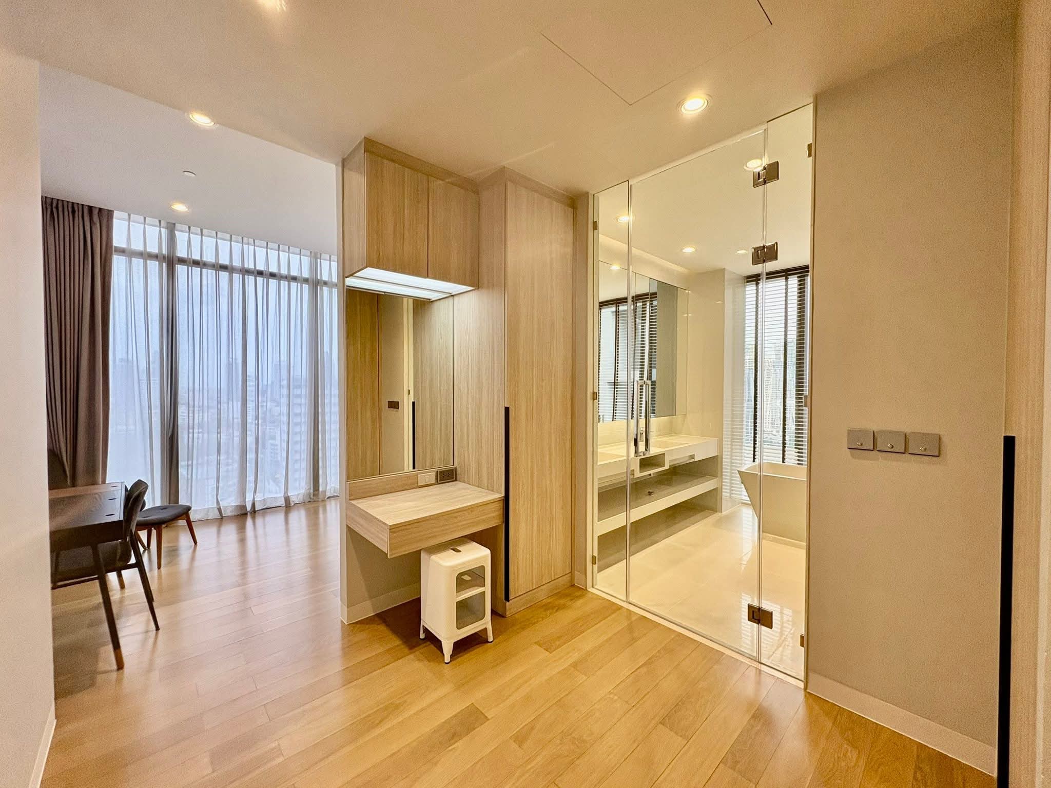 2-Bed 2-Bath 137 sqm Condo at VITTORIO Sukhumvit 39 near BTS Phrom Phong for Rent 180K THB