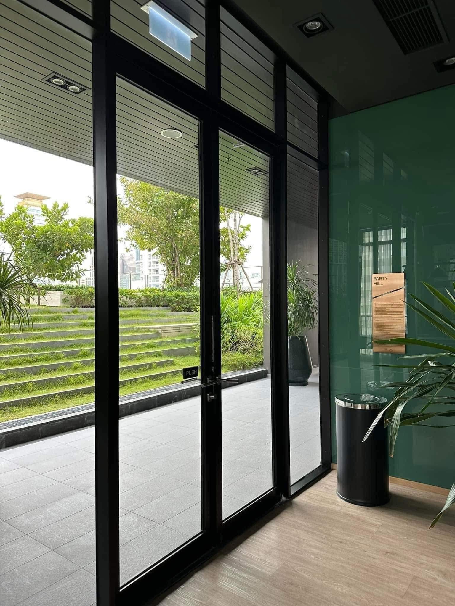 2-Bed 2-Bath 55sqm Condo at Noble Around Sukhumvit 33 near BTS Phrom Phong for Rent 55K THB / Sale 15M THB