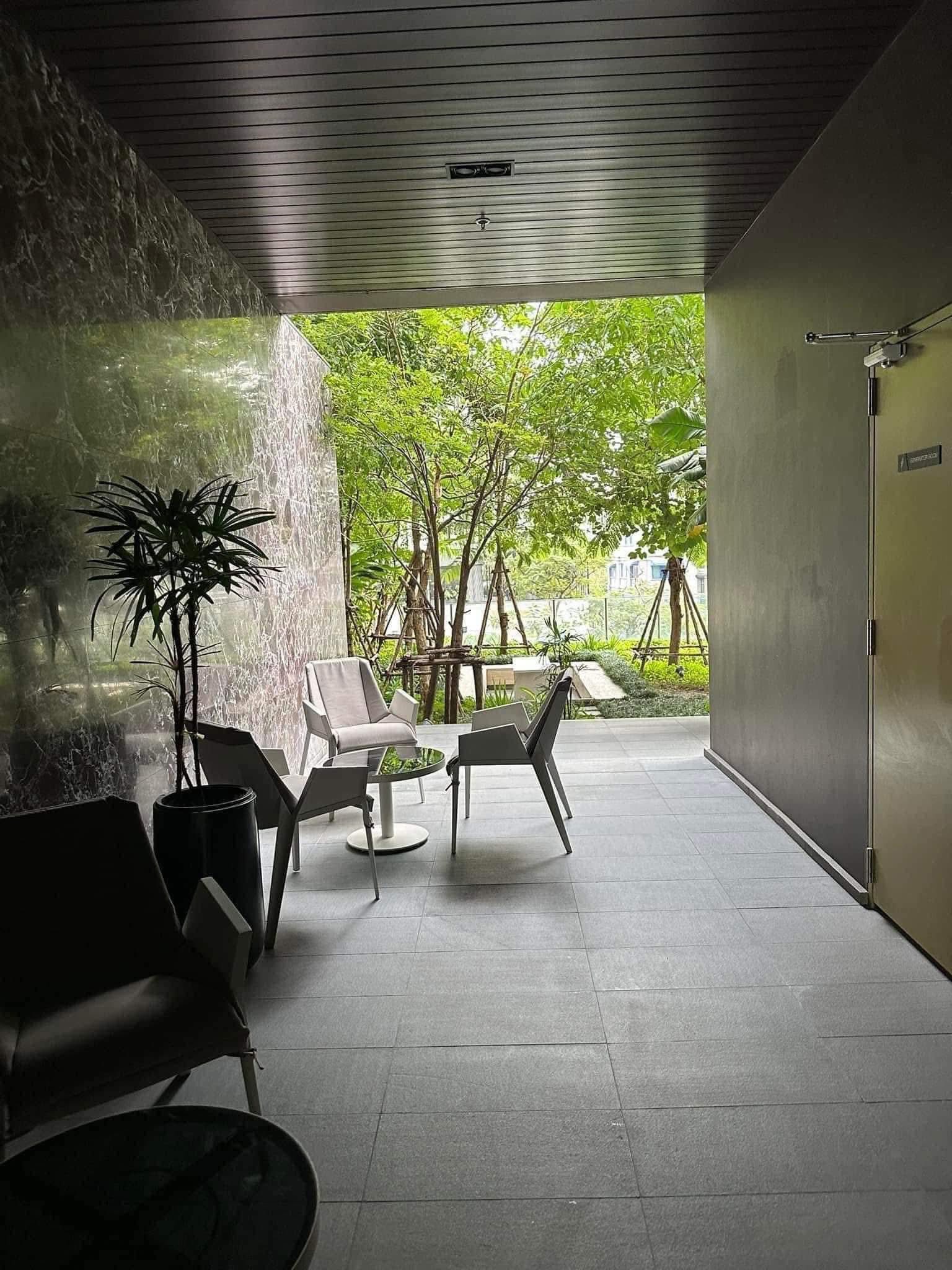 2-Bed 2-Bath 55sqm Condo at Noble Around Sukhumvit 33 near BTS Phrom Phong for Rent 55K THB / Sale 15M THB