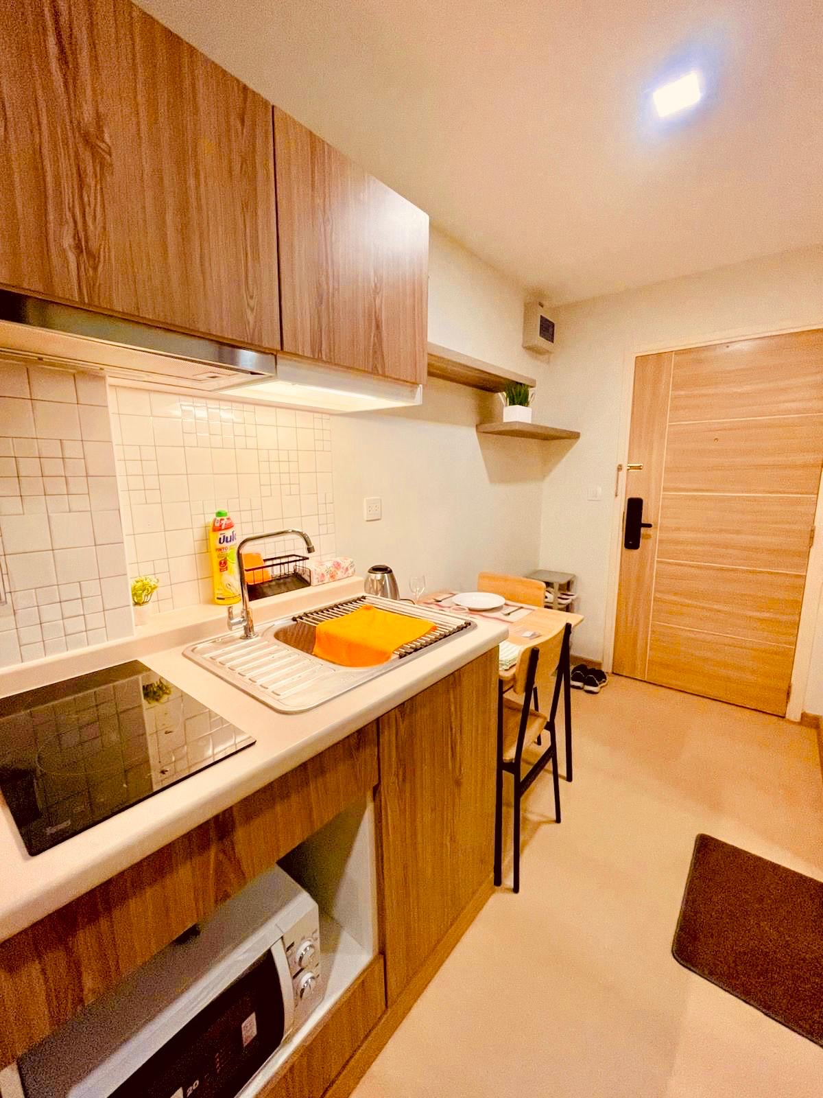 1-Bed 1-Bath 22 sqm Condo at Pause Sukhumvit 115 Near BTS Pu Chao for Rent 75K / Sale 1.25M THB