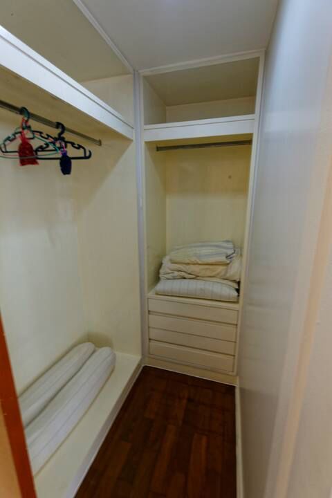 3-Bed 3-Bath 134 sqm Baan Siriruedee Condo near Phloen Chit BTS for Rent 70K or Sale 18M THB