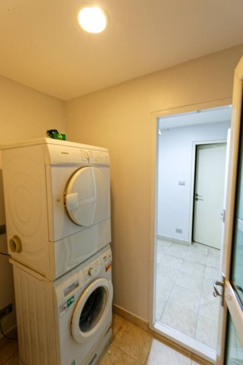 3-Bed 3-Bath 134 sqm Baan Siriruedee Condo near Phloen Chit BTS for Rent 70K or Sale 18M THB